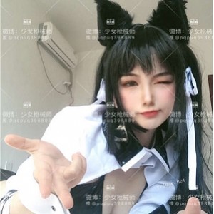 《7V-620M人气COSER少女枪械师牛奶小怪兽套：放飞自我，勇敢追逐梦想》